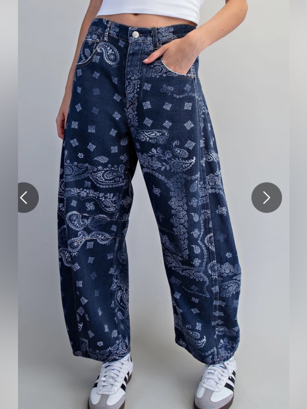 Eesome Bandanna Print Barrel Jeans